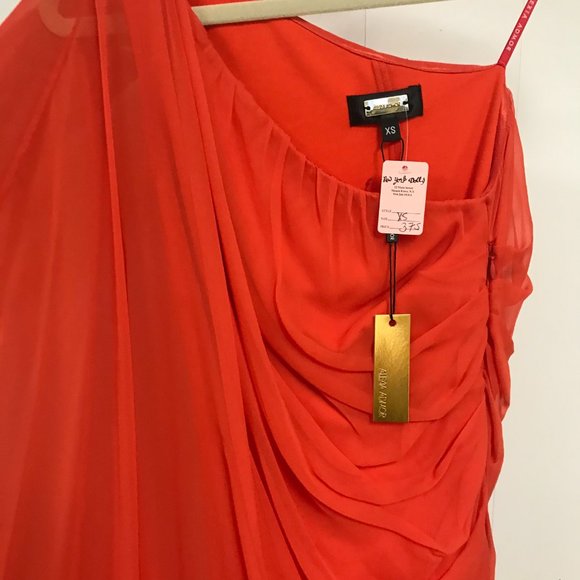 Orange one-shoulder mini dress - Picture 2 of 5
